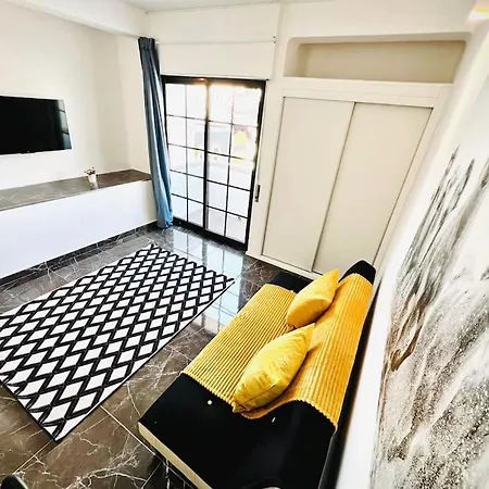 Brand New Studio, Top Location, Next Attractions Apartman *
