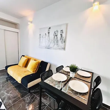 Brand New Studio, Top Location, Next Attractions * Albufeira